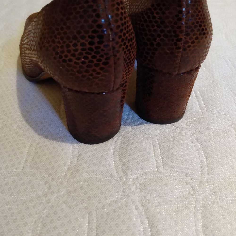 Sesto Meucci lady snakeskin shoes - image 8