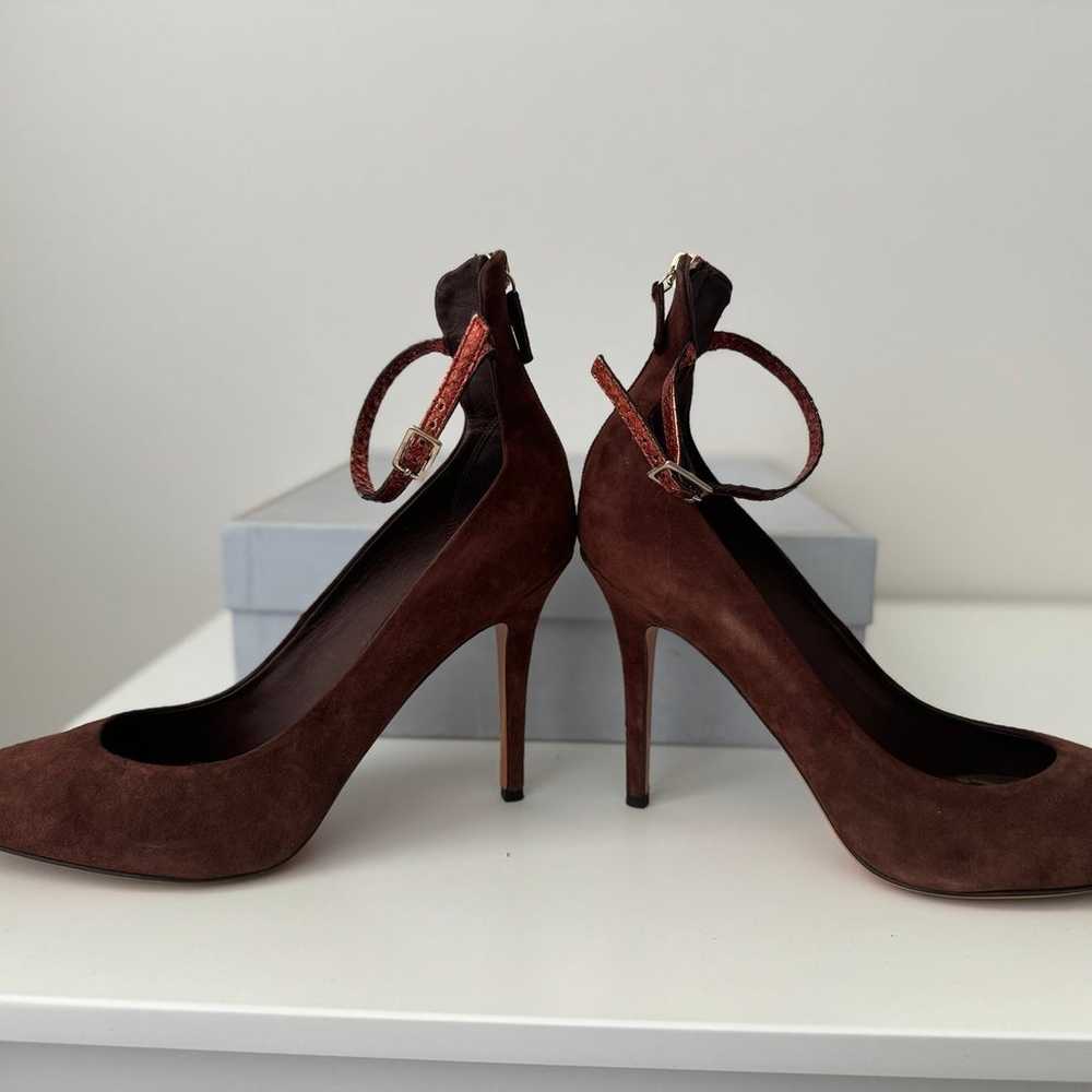 Bruno Magli Brown / Rust Pointe Toe Pumps with bu… - image 4