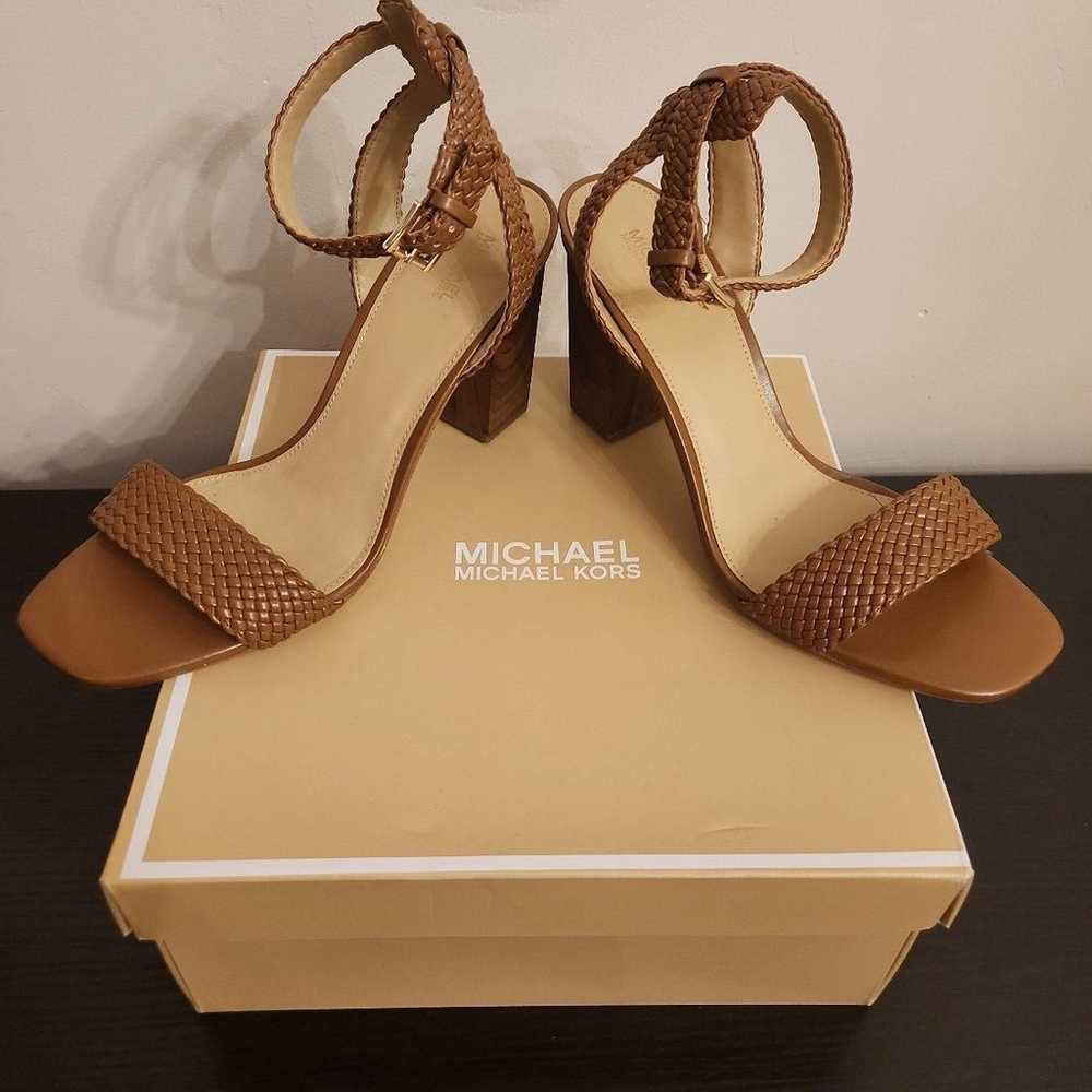 Michael Kors Tan heels with Gold Micheal Kors log… - image 3