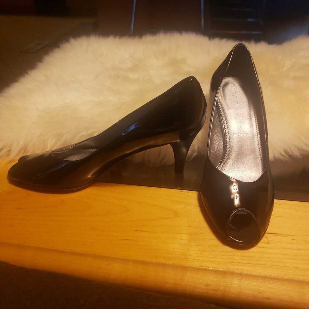 Amalfi Black Patent Open Toe Heels 5 1/5 M - image 2