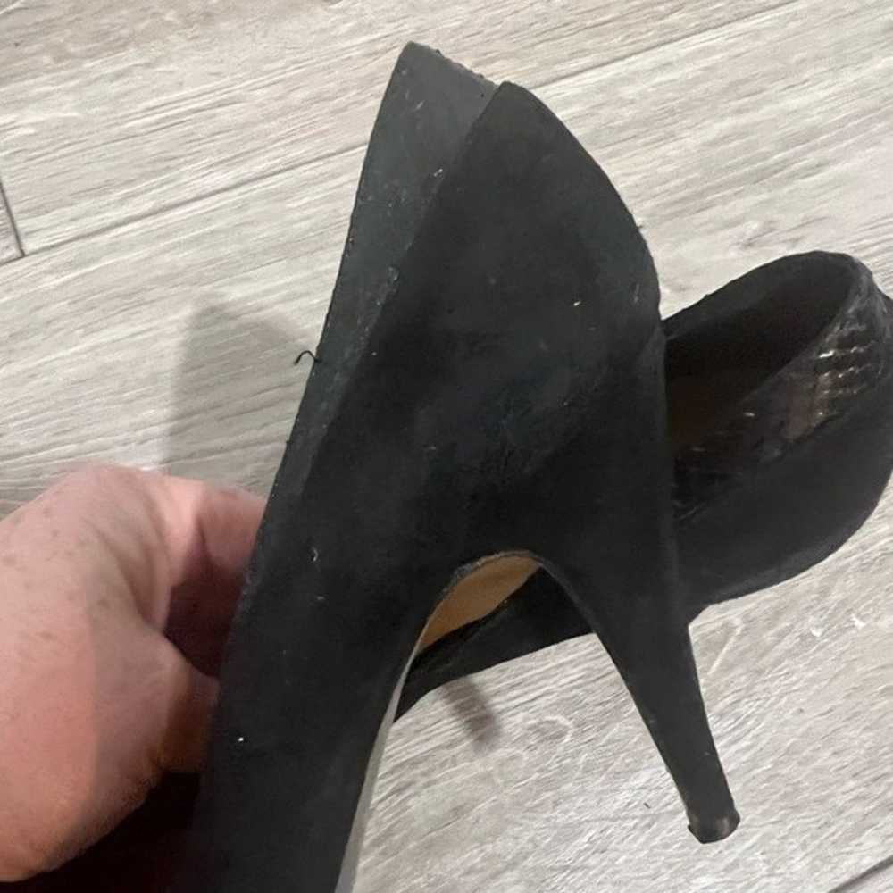 CHLOE Black Heels Pumps Snake Skin Trim Suede Siz… - image 10