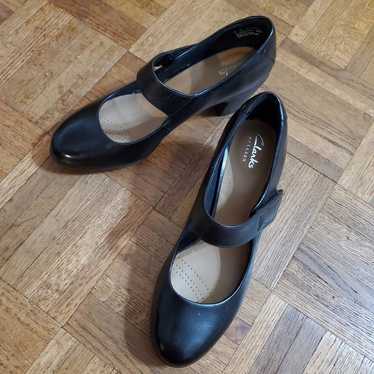 Clarks Artisan Black Leather Heels