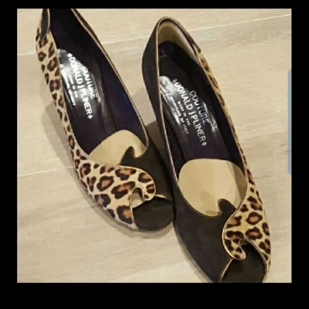 Couture Donald Pliner Brown Leopard Pump - image 5