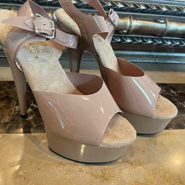 New Tan Pleaser Heels Size 7