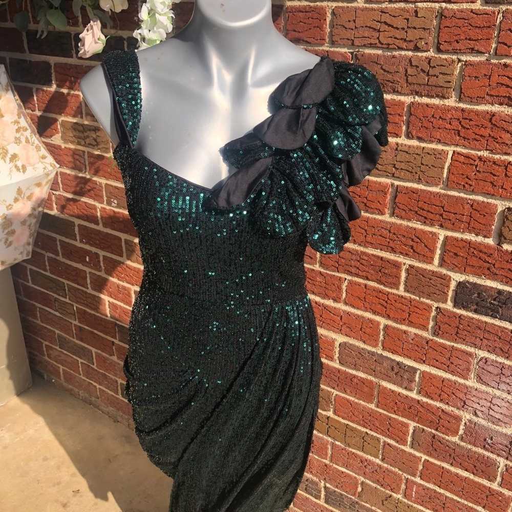 Green sequined mini with 3d floral shoulder and s… - image 7