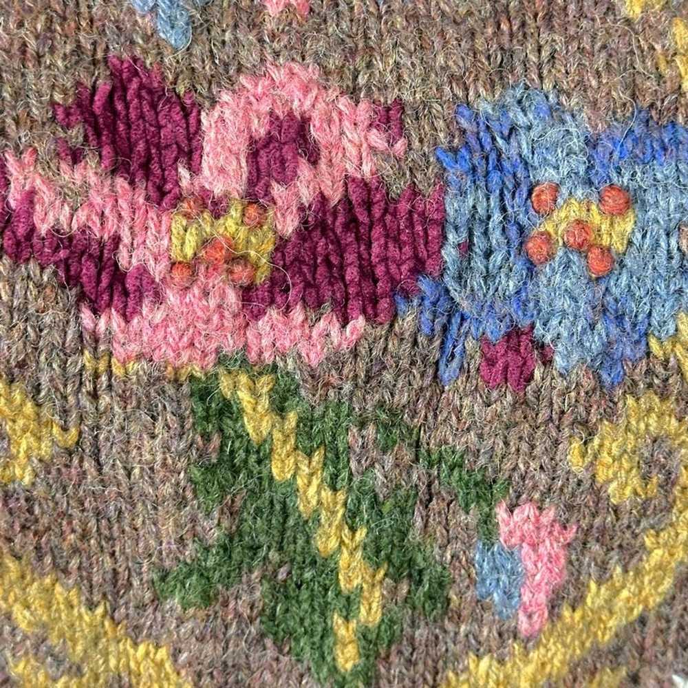 Vintage Fair Isle Victorian Floral Sweater Expres… - image 6