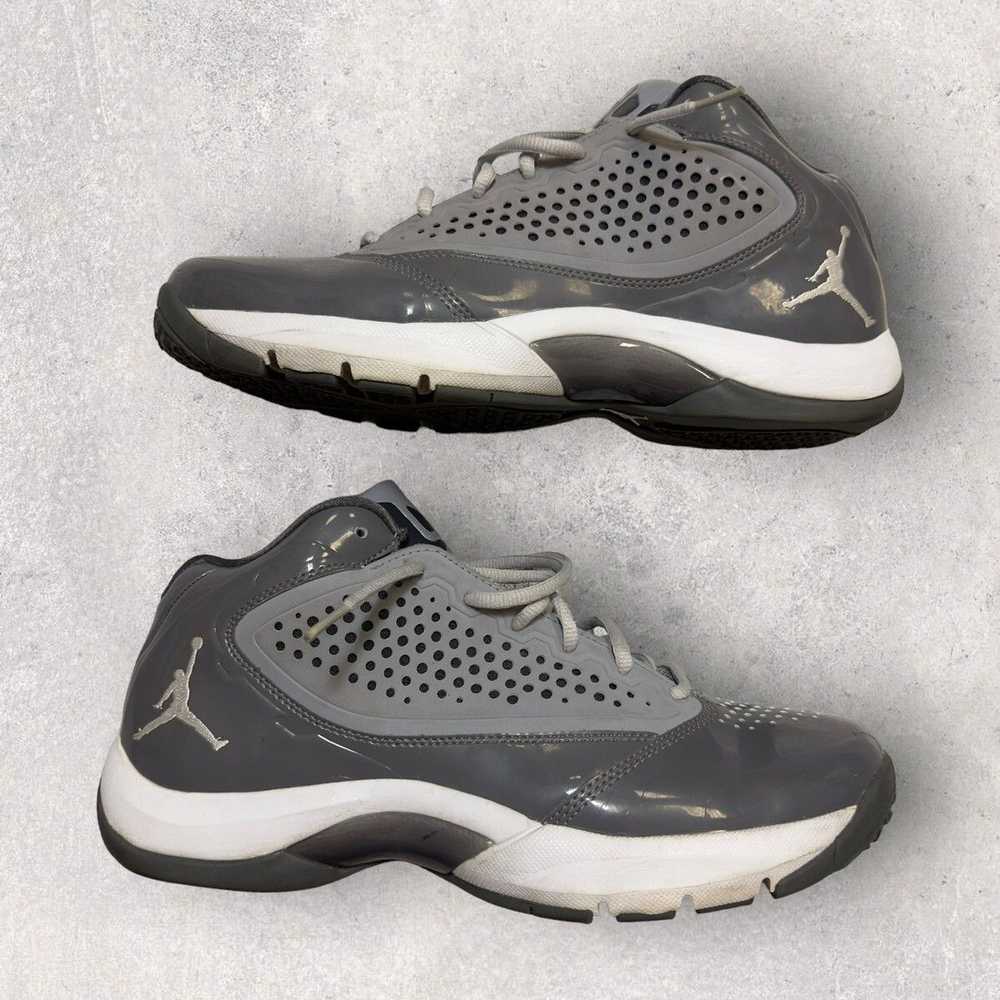 Jordan Brand Jordan Wade D’Reign “Cool Grey” 2012 - image 1
