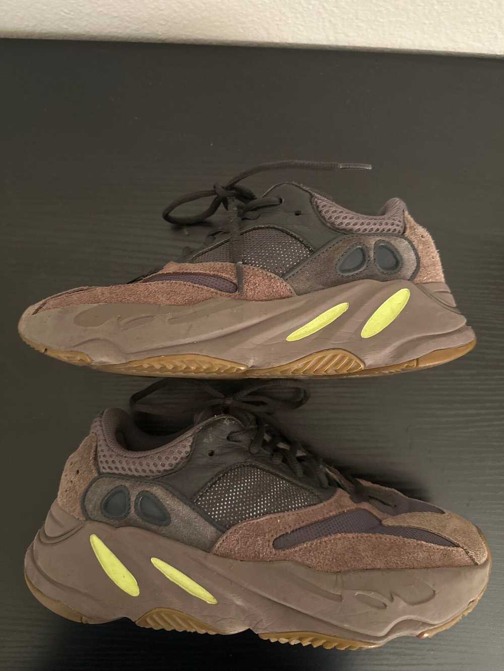 Adidas × Kanye West yeezy 700 mauve - image 6