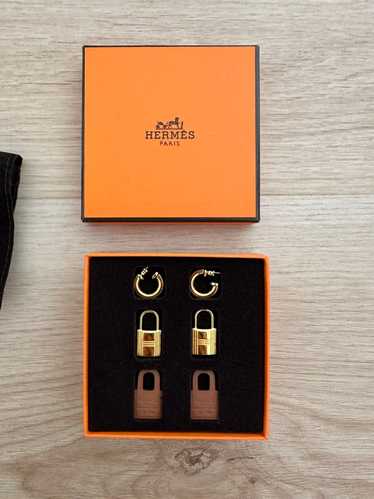 Hermes Hermes O Kelly Gold and Brown Earrings