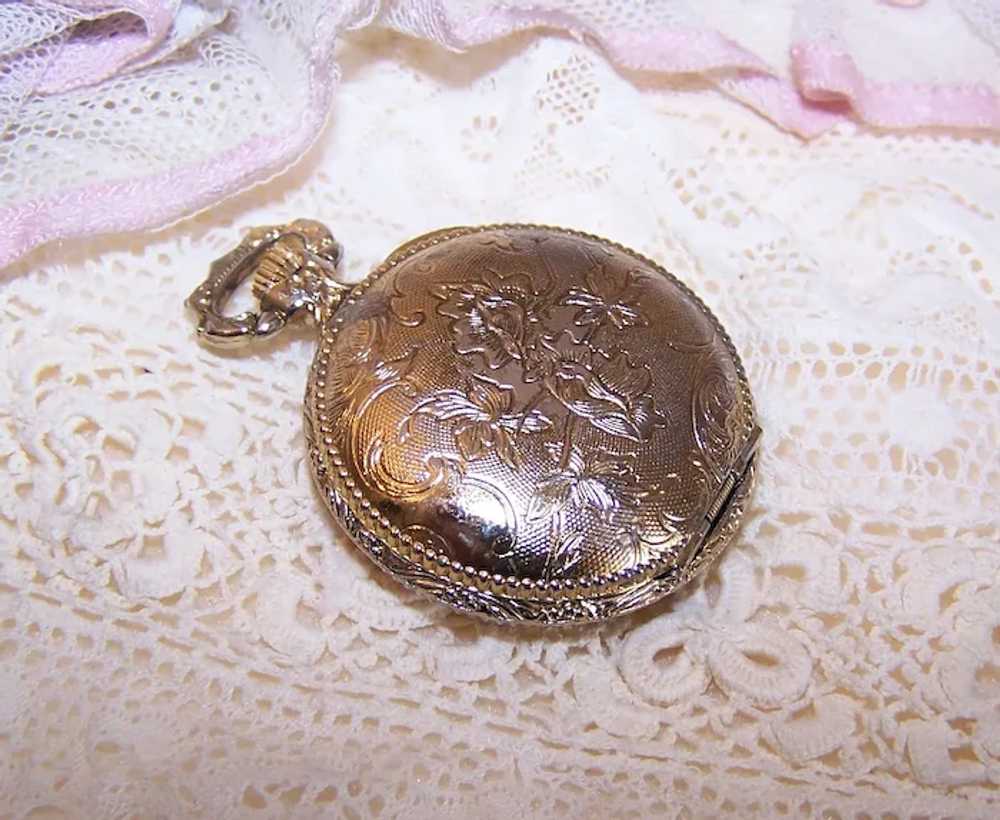 Gold Tone Metal Ladies Pocket Watch - Works by Lu… - image 2