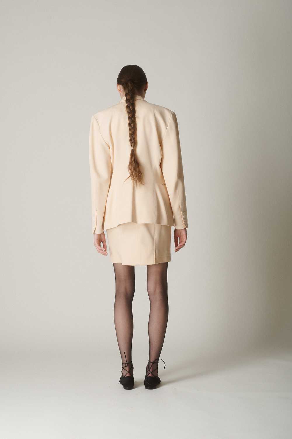 Vintage Alaïa Ivory Skirt Suit - image 3