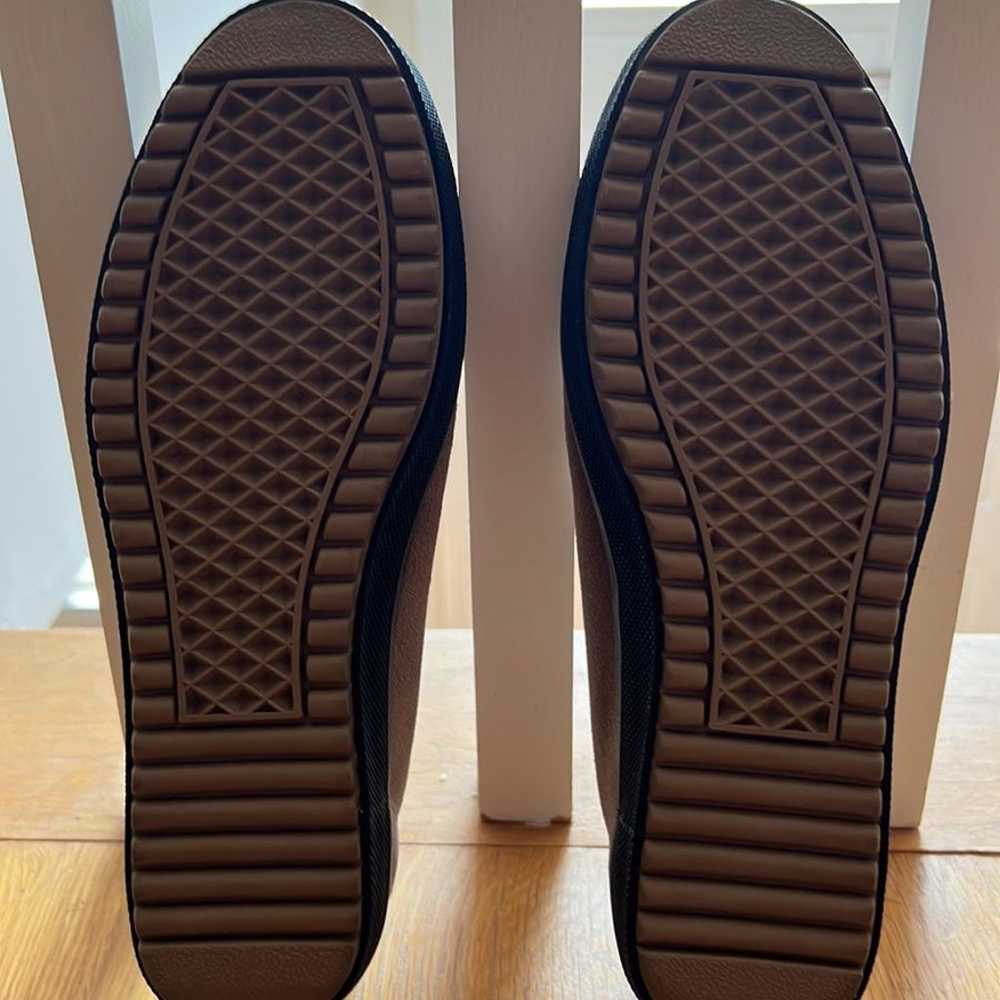 NWOT Womens Aerosoles Suede Slip-On Shoes:  Size … - image 4