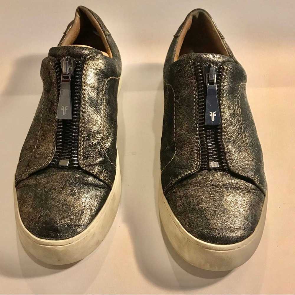 FRYE BLACK AND GOLD LEATHER SNEAKERS 8 - image 2