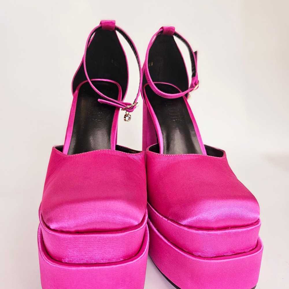 Platform chunky heels hot pink ankle size 9 - image 3