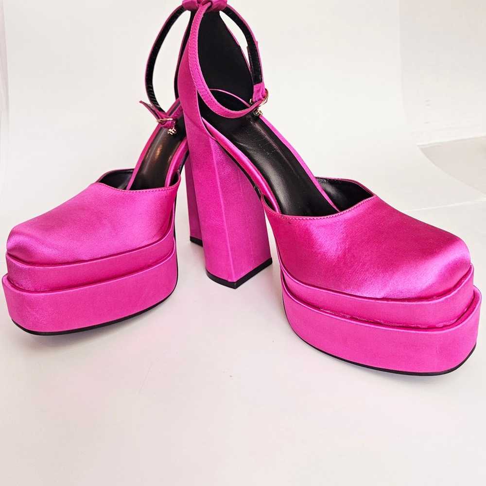 Platform chunky heels hot pink ankle size 9 - image 8