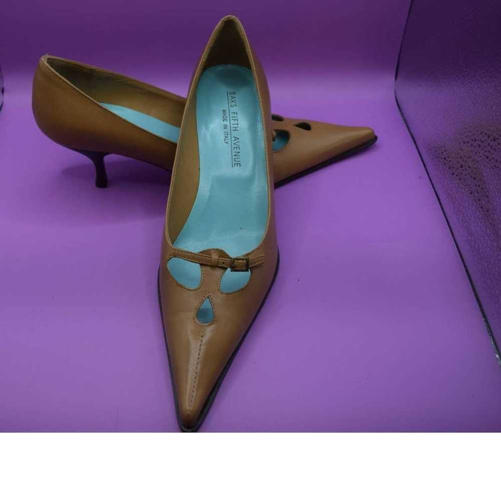 NWOB Saks Fifth Avenue Carmel Leather Pointed Toe… - image 4