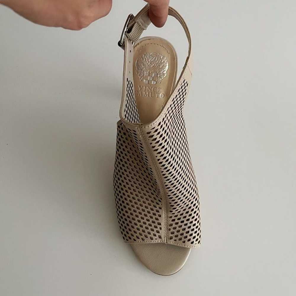 NEW Vince Camuto Size 9 Perforated Nude Heels - image 3