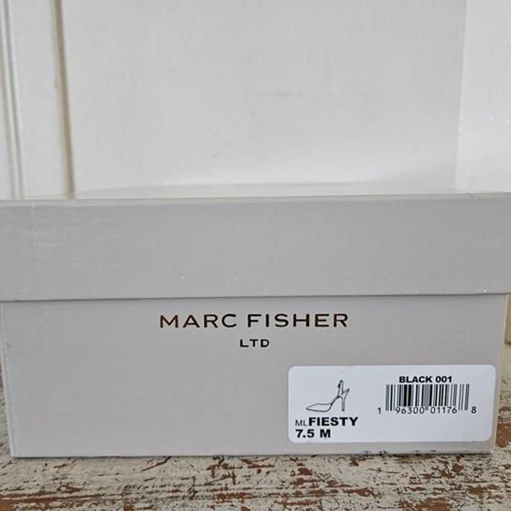 NWOT Marc Fisher LTD Fiesty Sandals in Black Size… - image 9