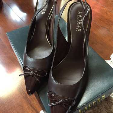 heels size 10 - image 1