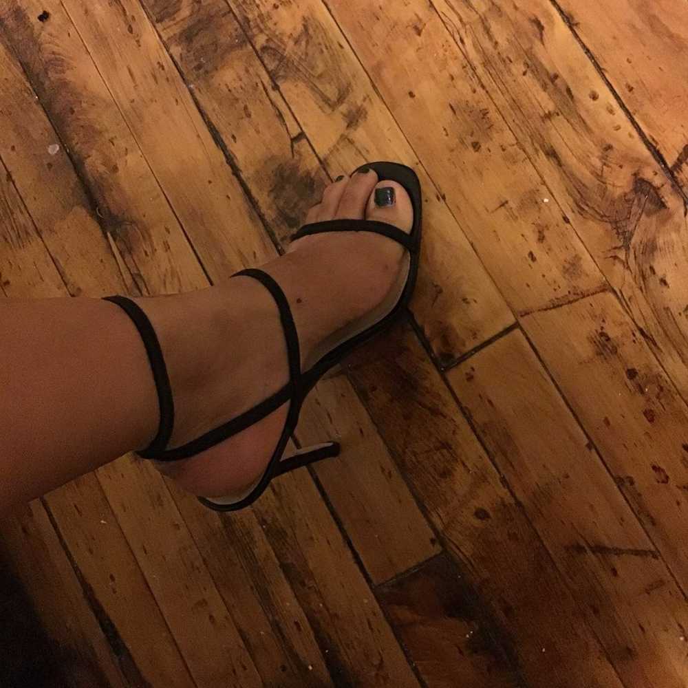 Steve madden thin strap heel - image 4