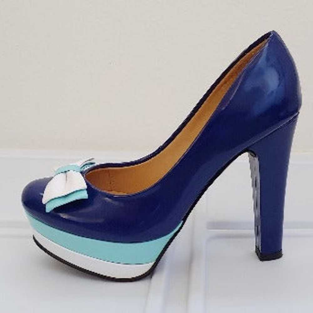 Blue high heel - image 4