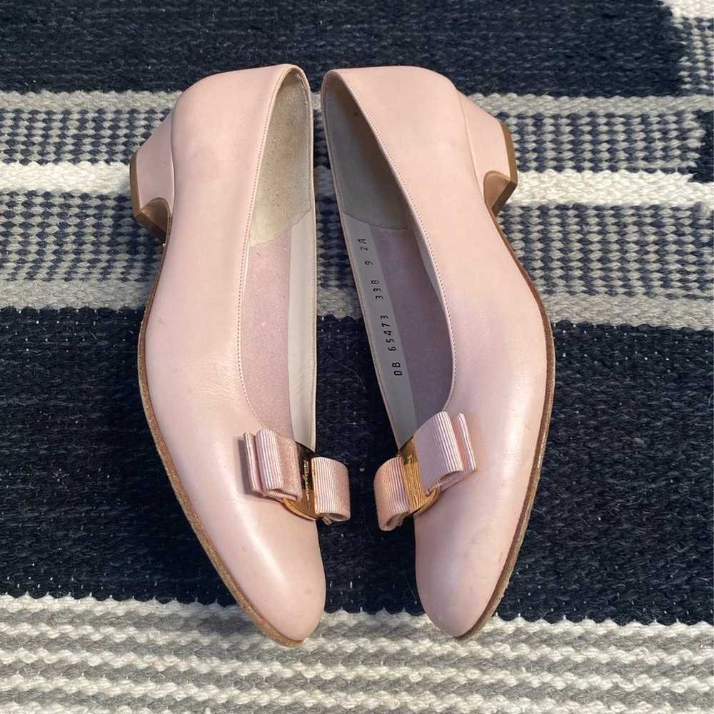 Salvatore Ferragamo Pale Pink Carla Pump Shoes Si… - image 7