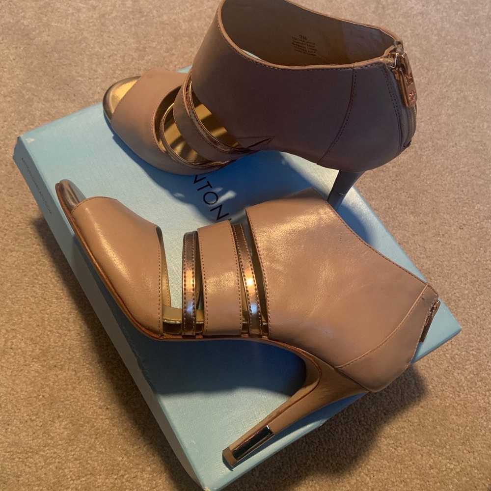 Antonio Melani Alitah heels. Size 9 Medium - image 2
