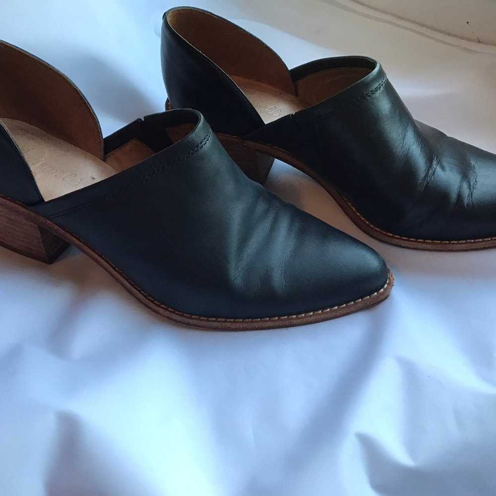 Madewell Booties leather sz9 - image 3