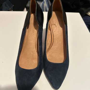 madewell black and blue heels