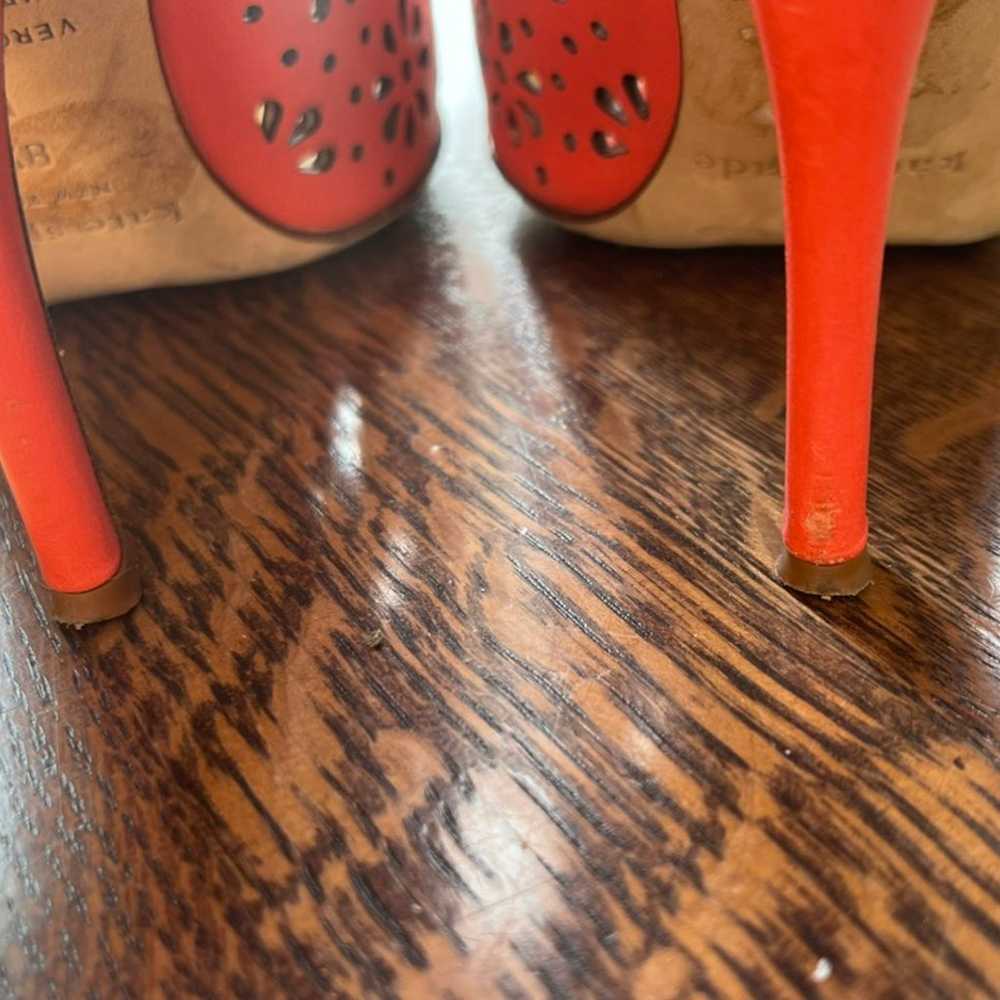 Kate Spde Laser Cut heels in Coral, size 8 - image 7