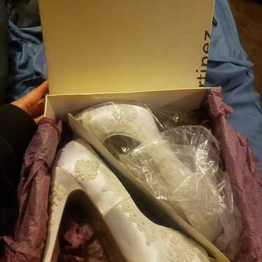 Martinez valero white satin wedding heels