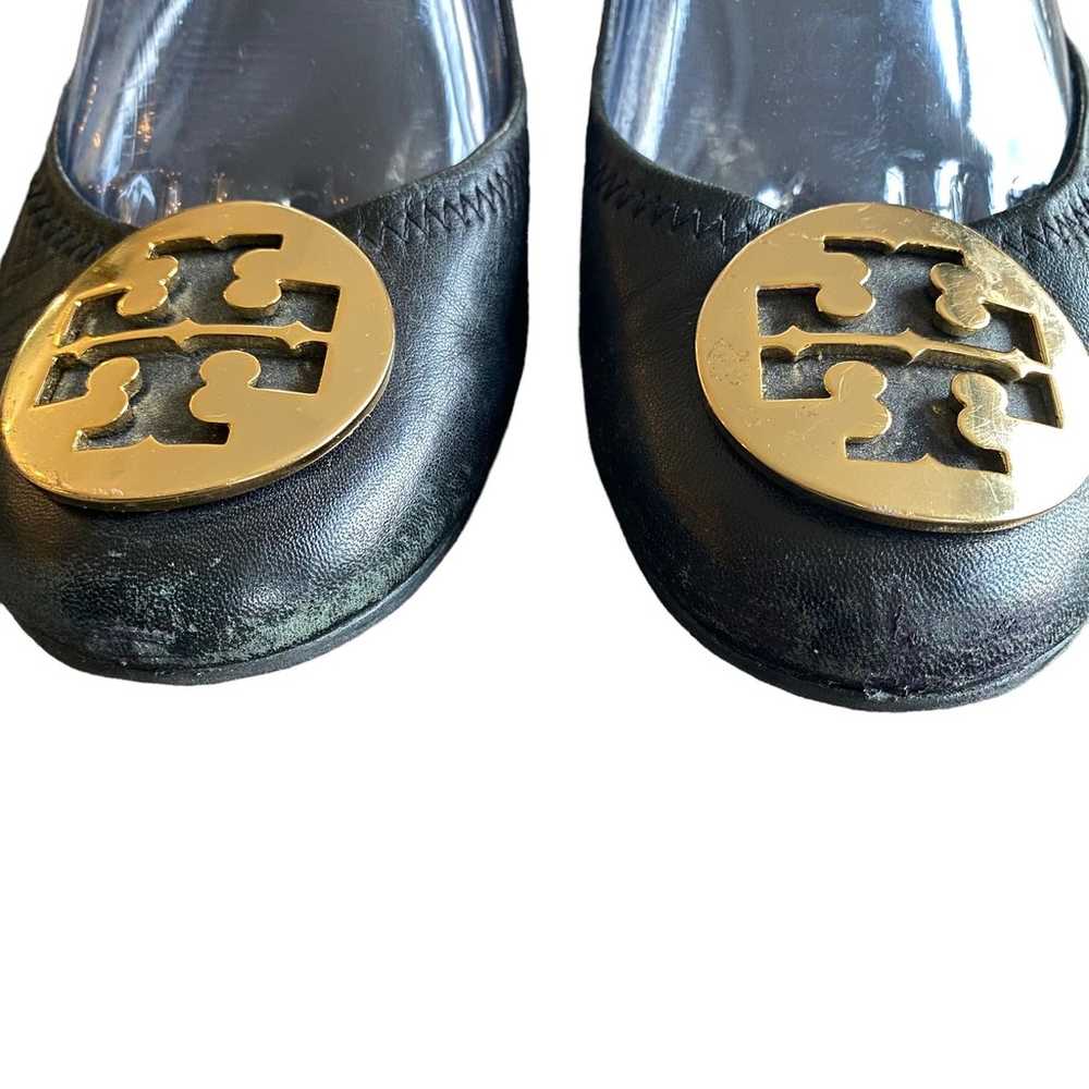 Tory Burch black leather slip in chunky heel sign… - image 4