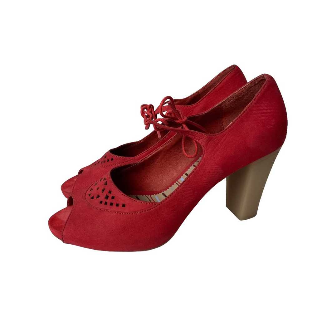 Camper women’s heels red suede pumps size 7 - image 6