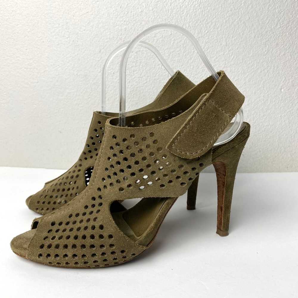 Pedro Garcia heels pumps 10 - image 5