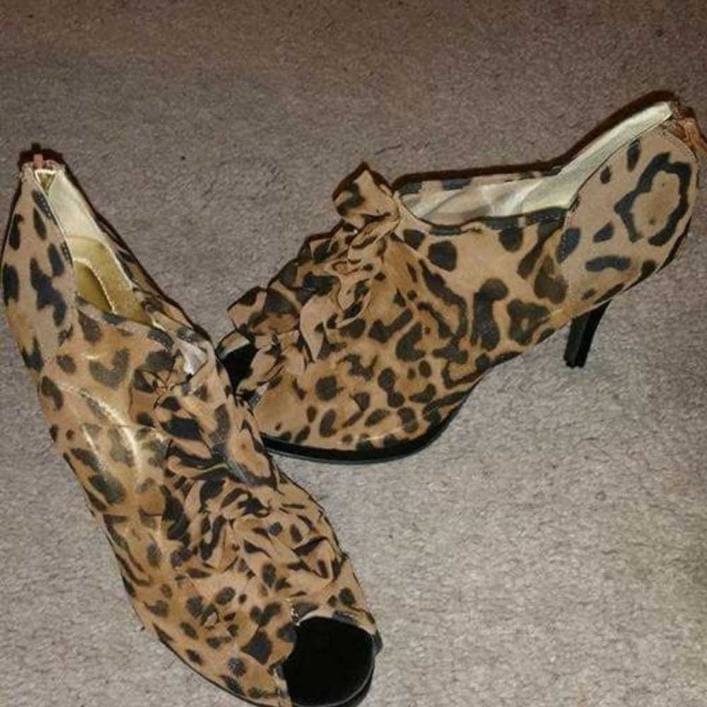 Leopard Heels - image 3
