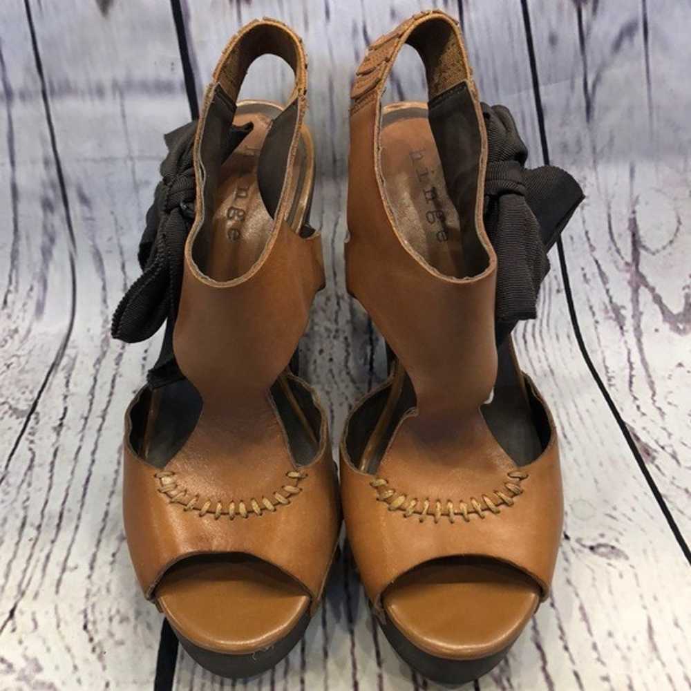 Hinge wooden chunky heel platform shoes - image 4