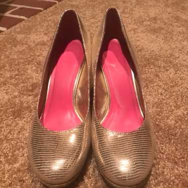 Gold Lilly Pulitzer Wedge 8.5