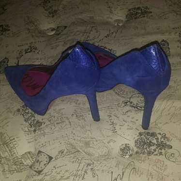 Sam Edelman blue suede pumps