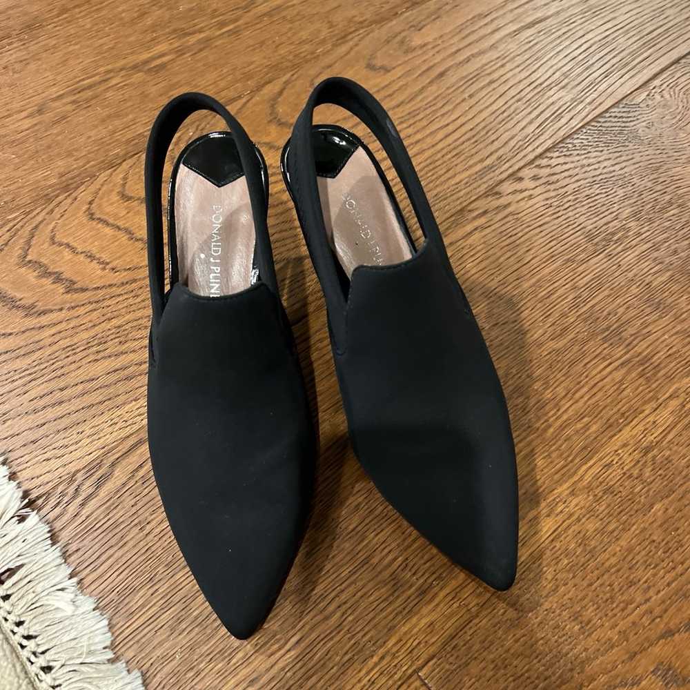 Donald Pliner black heels - image 6