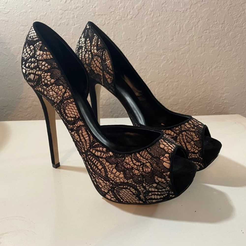 heels size 9 - image 1