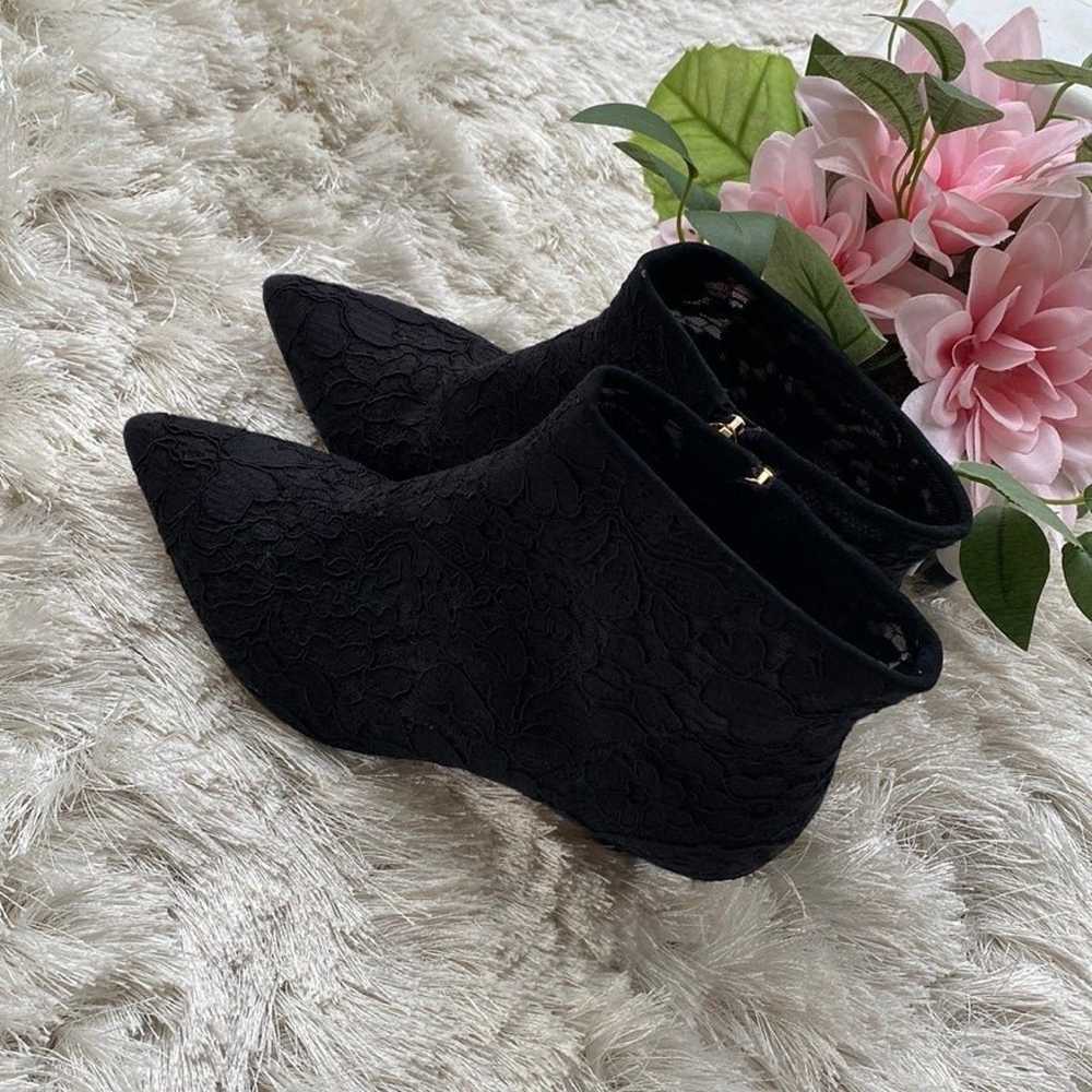 KATE SPADE NEW YORK SZ 6.5 BLACK LACE ANKLE BOOTS… - image 2