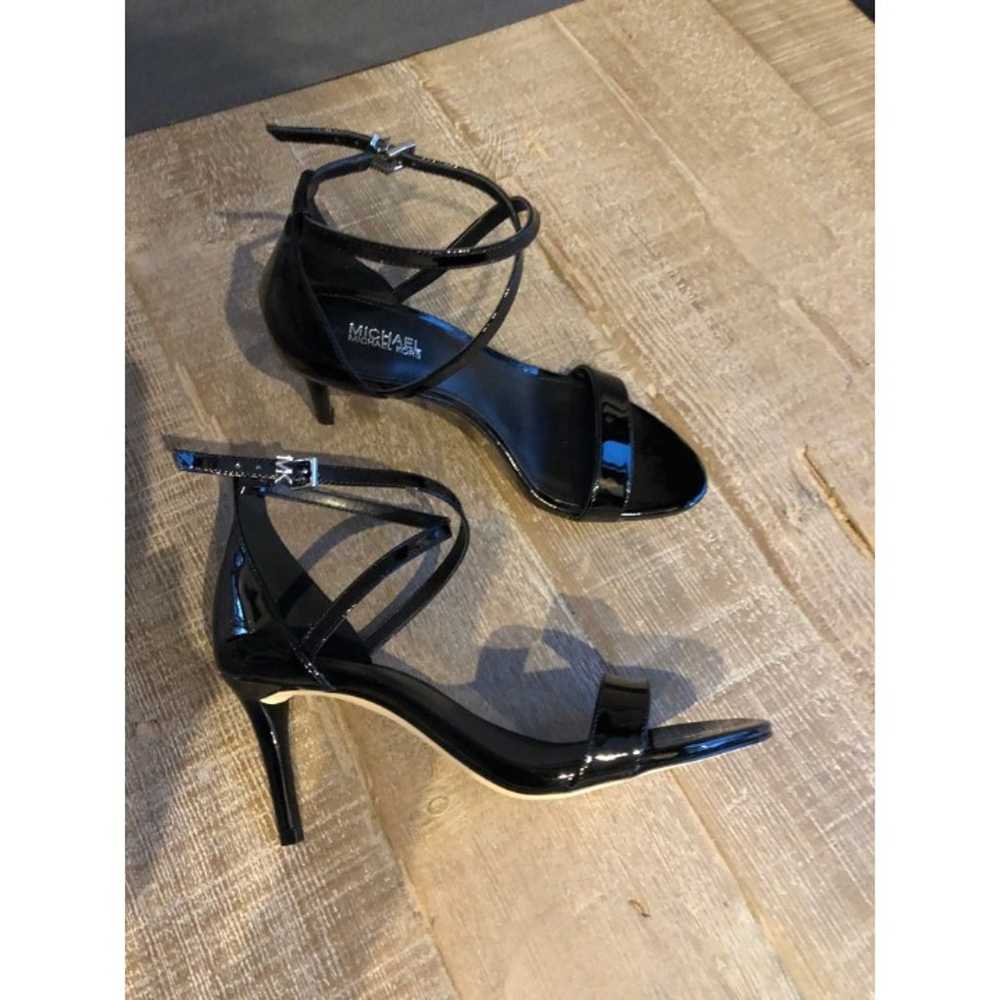 NEW Michael Michael Kors Ava Mid Sandal Patent Le… - image 12