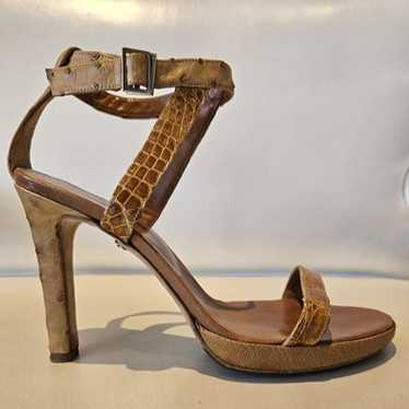 Tania Spinelli Natural Ostrich Sandals / Heels, S… - image 1