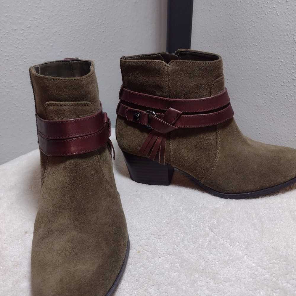 New Alex Marie Loucka Suede Ankle Boots w/Tassels… - image 11