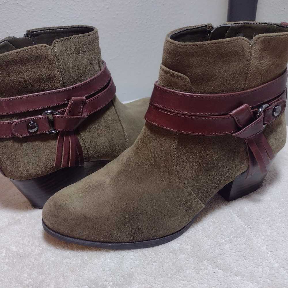 New Alex Marie Loucka Suede Ankle Boots w/Tassels… - image 1