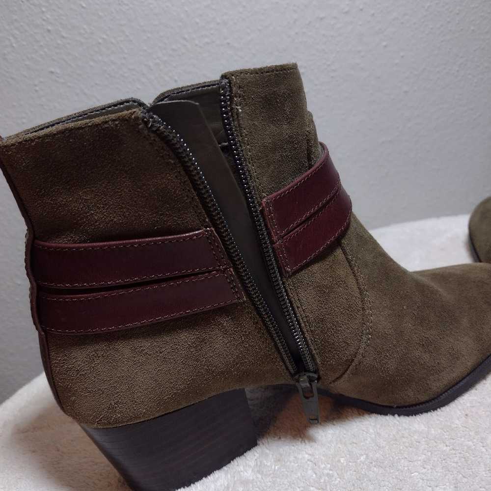 New Alex Marie Loucka Suede Ankle Boots w/Tassels… - image 8