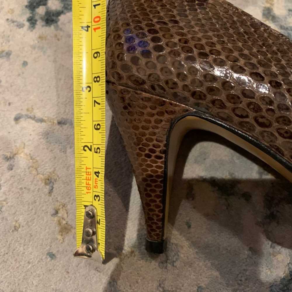Snake skin shoes size 8US - image 7