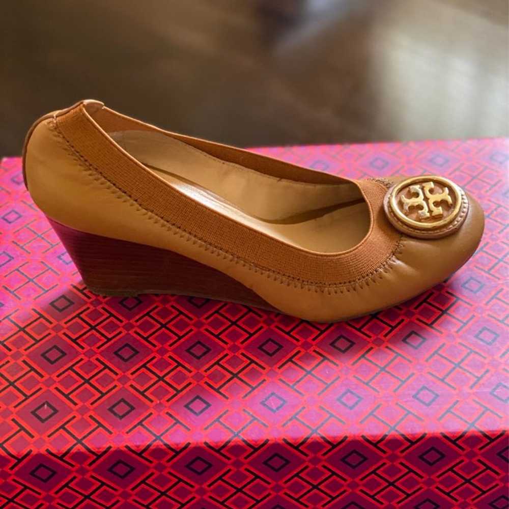 Tory burch wedges - image 2