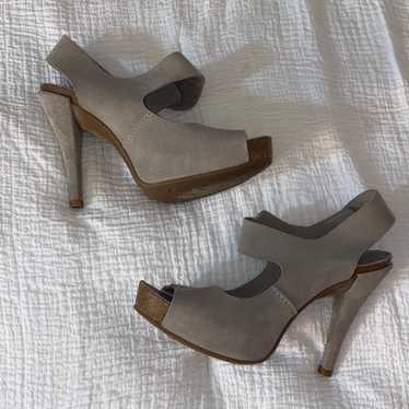 Pedro garcia suede grey heels