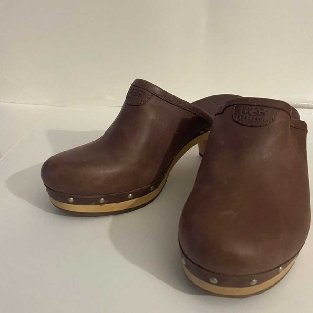 Uggs women shoes 8 1/2 - image 3